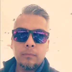 Meet your Posher, Mike